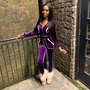 Gsuwoo first day out set